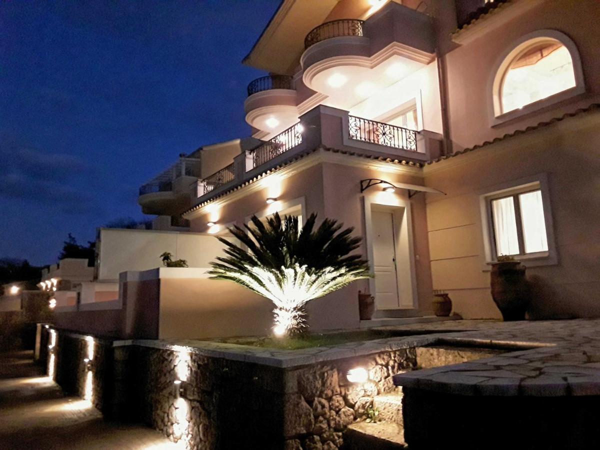 Sunshine Home 1 With Sea View Alepou Exterior photo